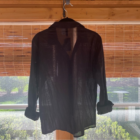 H&M Black Button-Up - Picture 3 of 6